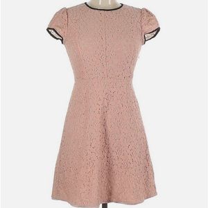 Ann Taylor LOFT Pink Black Trim Lace Puff Sleeve Fit and Flare Dress size 6